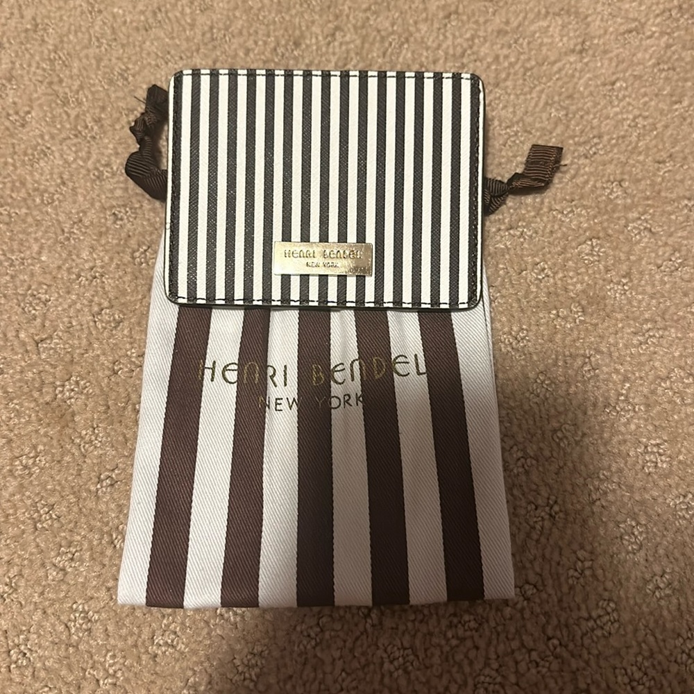 Henri Bendel Card Holder